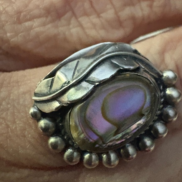 Navajo Handmade Ring
925 Silver Natural abalone shell Native American Sz 7 - Picture 2 of 11